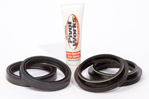 Fork Seal Kit ad. Kawasaki KX 450F 15-16/Suzuki RM 125-250 96-00/DRZ 400 00-14